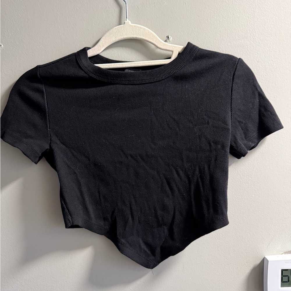 Forever 21 black crop top